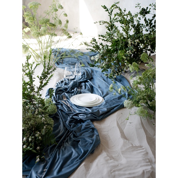 Скатерть прямая широкая бархатная серо-голубая - Фото 2