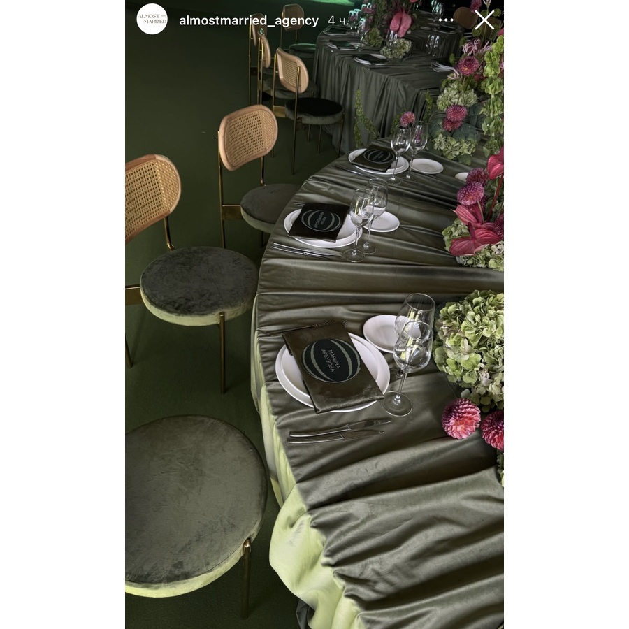 Стул «Тотем» золотой, мшистый бархат с ротанговой спинкой натуральной - Фото миниатюра 4