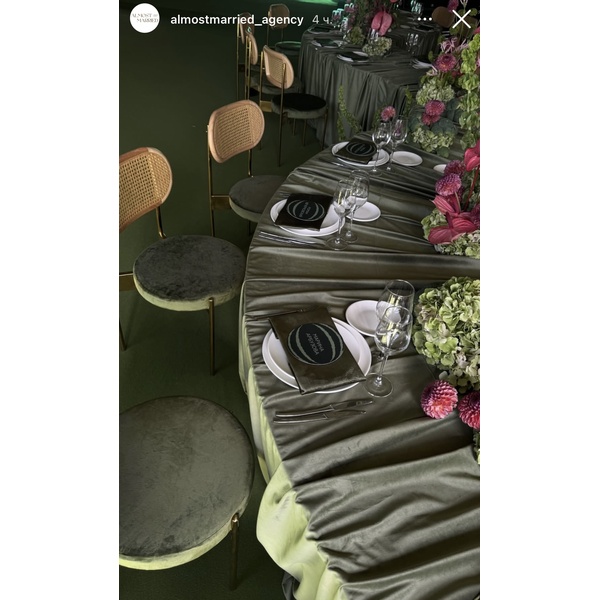 Стул «Тотем» золотой, мшистый бархат с ротанговой спинкой натуральной - Фото 4