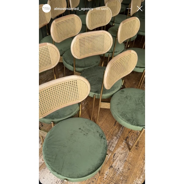 Стул «Тотем» золотой, мшистый бархат с ротанговой спинкой натуральной - Фото 3