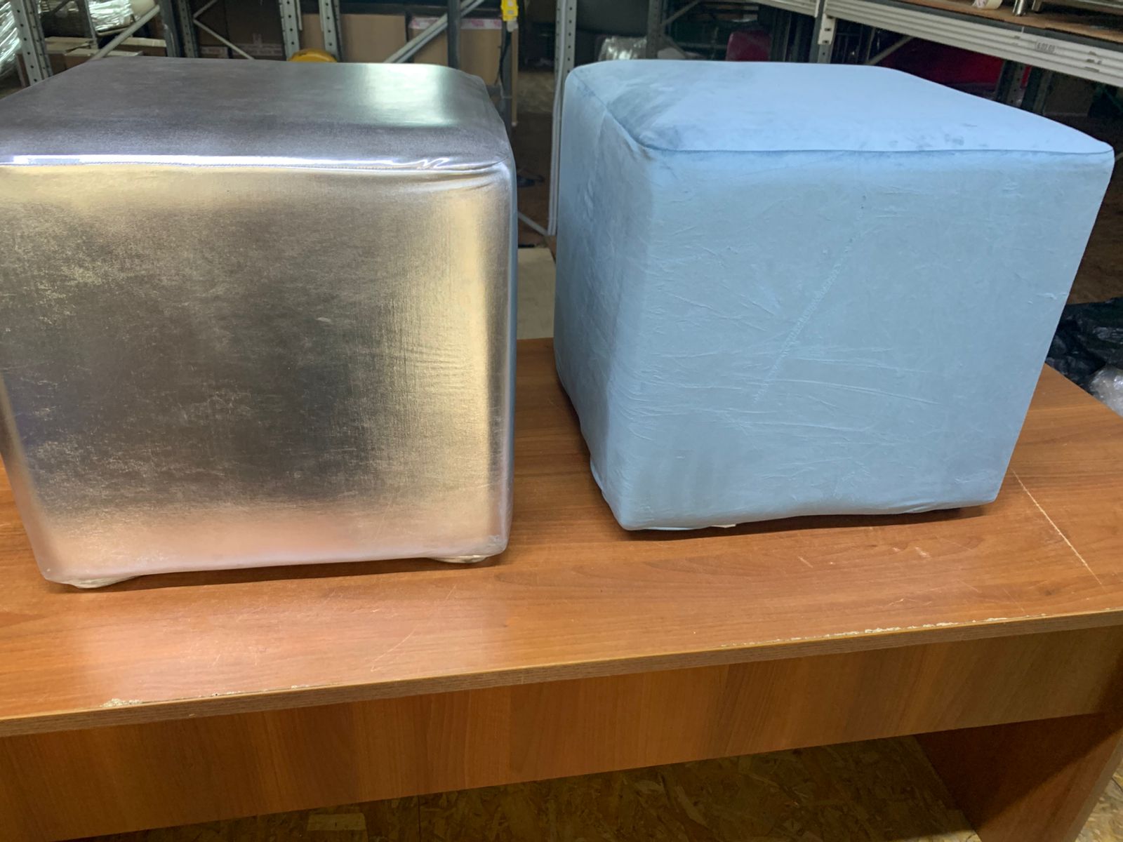 Пуф квадратный Точка, велюр, Скай