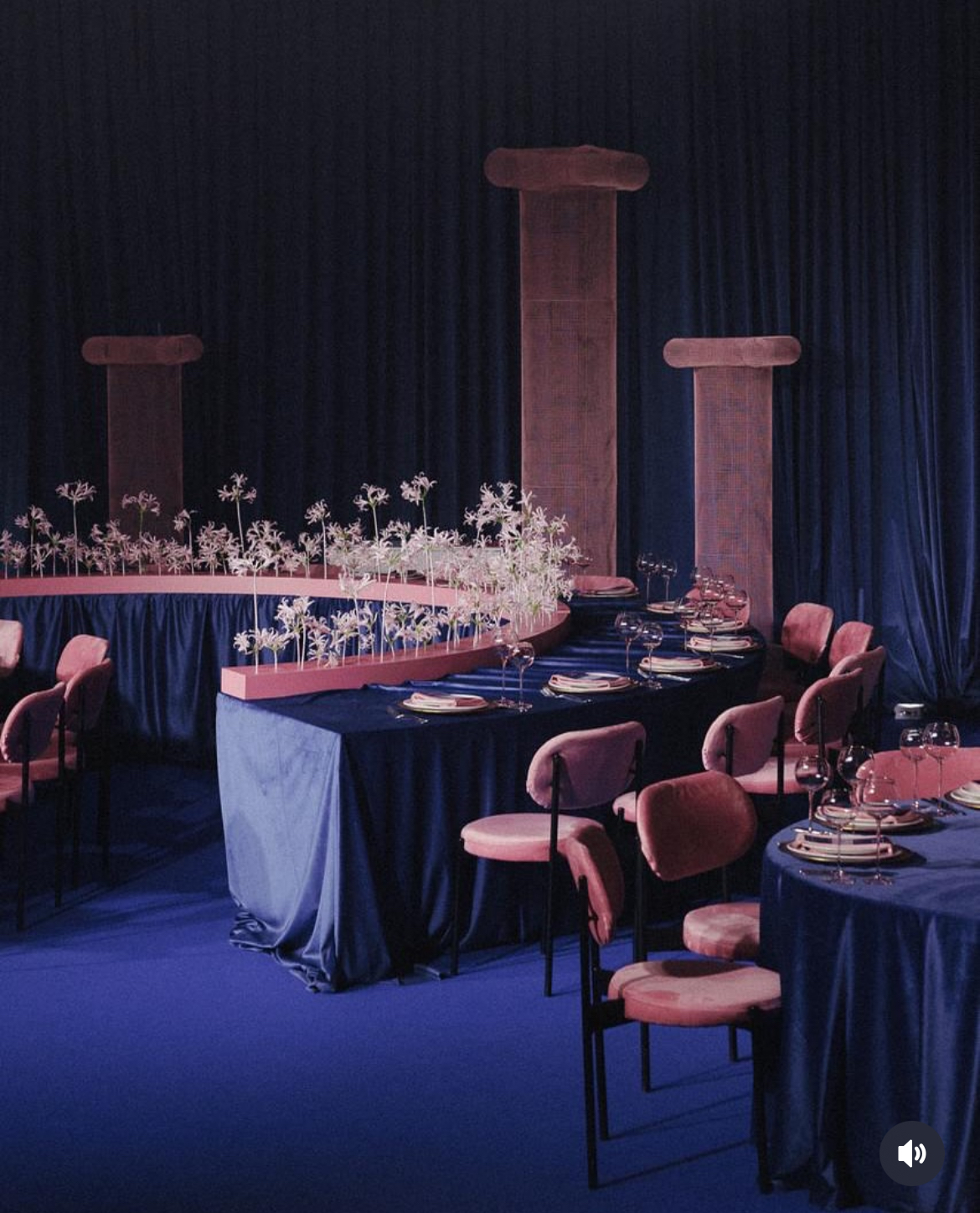 Стул Модерн Черный, Куколка