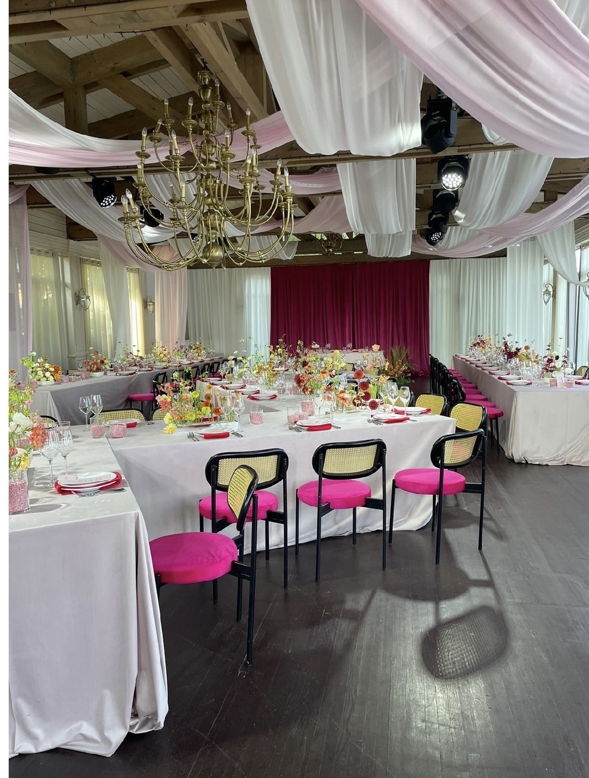 Стул Модерн Черный, Натуральный ротанг + Манящая фуксия