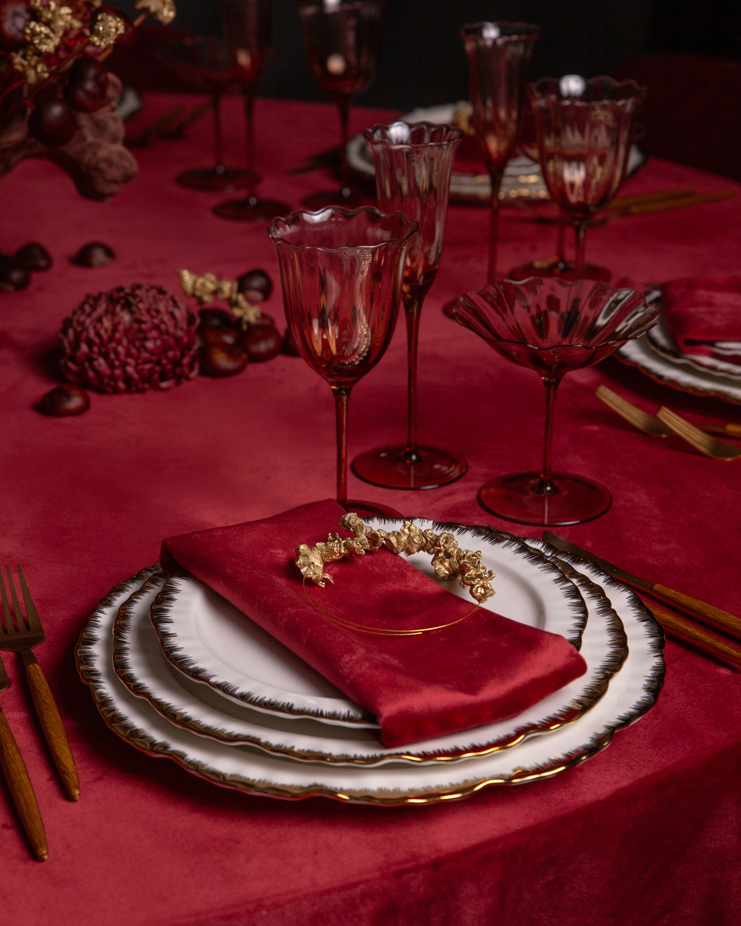 Сервировочная тарелка Подсолнух Золото