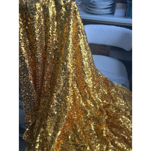 Скатерть с пайетками, круглая, золотая - изображение 2