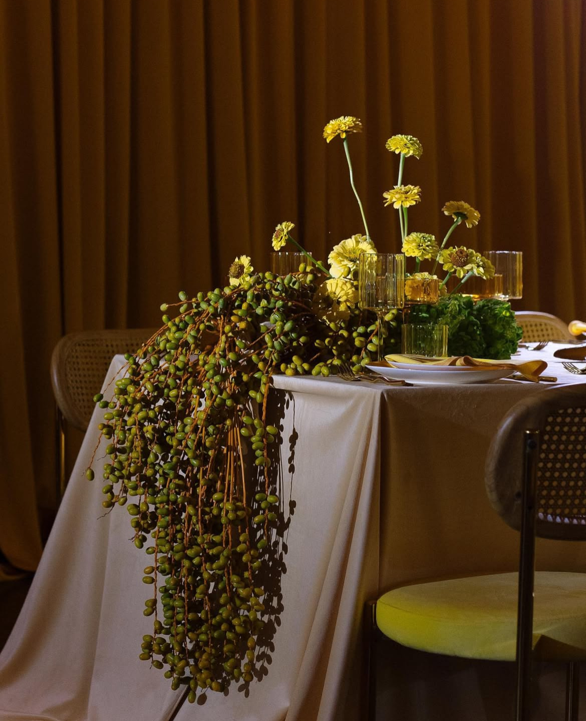 Стул Модерн Золото, Натуральный ротанг + Желтая субмарина