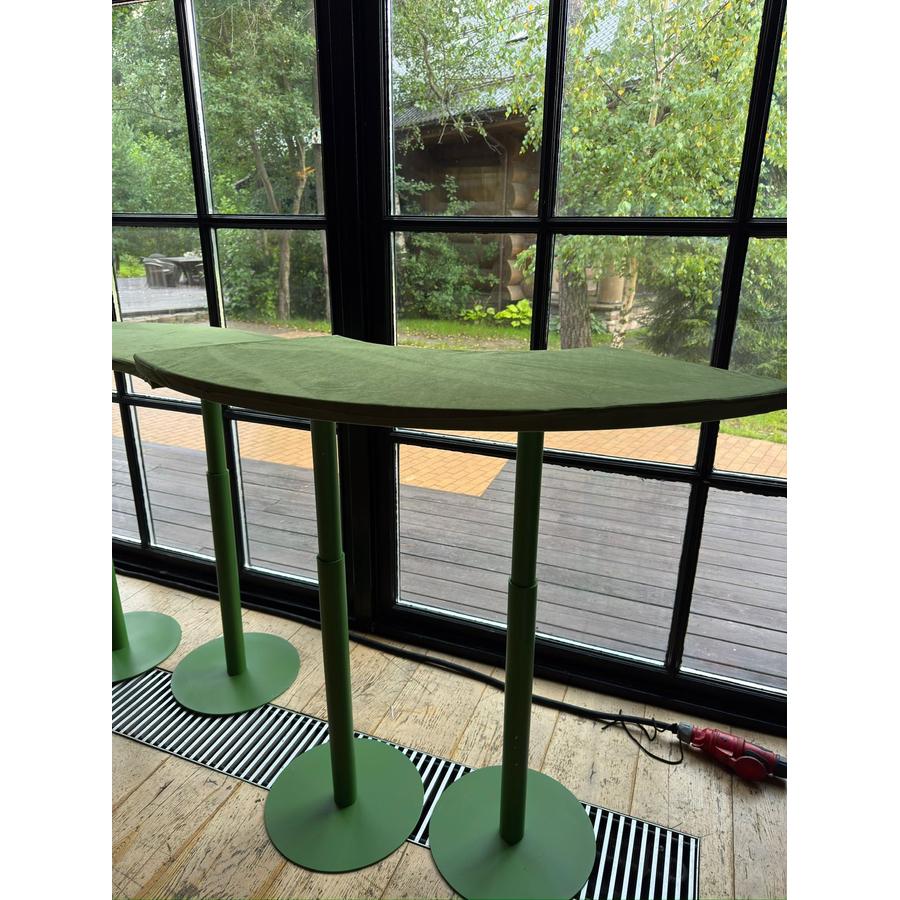 Стол коктейльный Twist Serpent M, Фисташковое пралине + Matcha (телескопические ноги) - Фото миниатюра 7