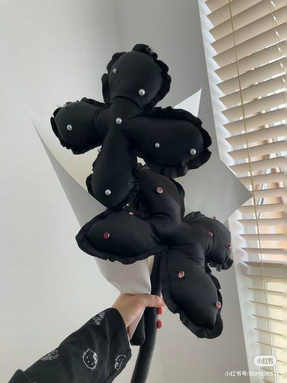 Цветы из ткани, пошив на заказ