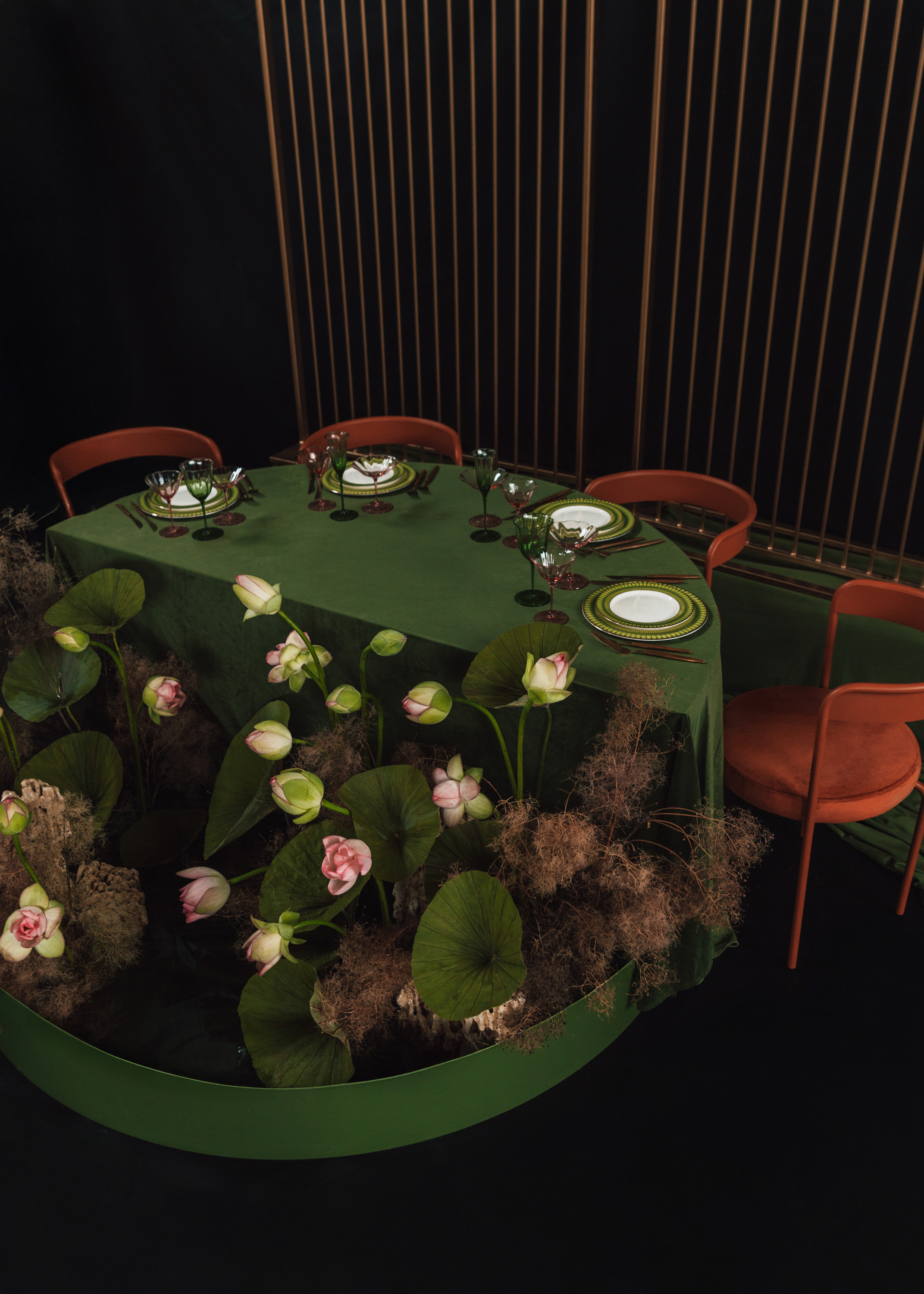 Бокал винный большой Блуми Молюцелла