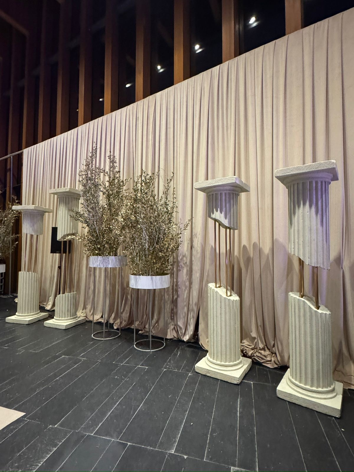 Колонна Эль Греко Пиллар С