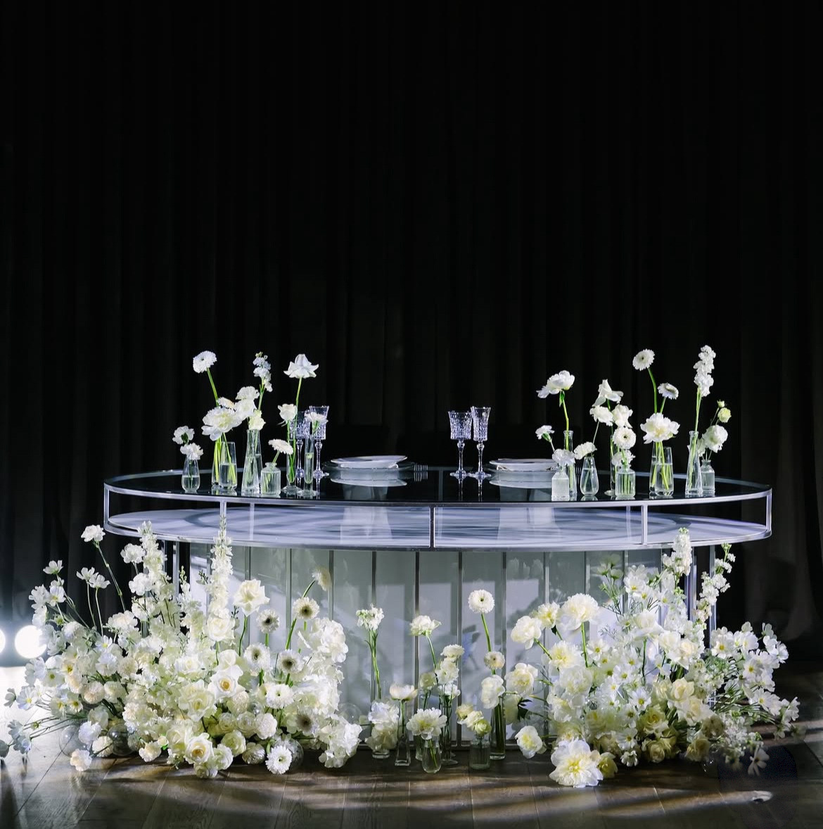 Стол-трансформер для президиума Аполло