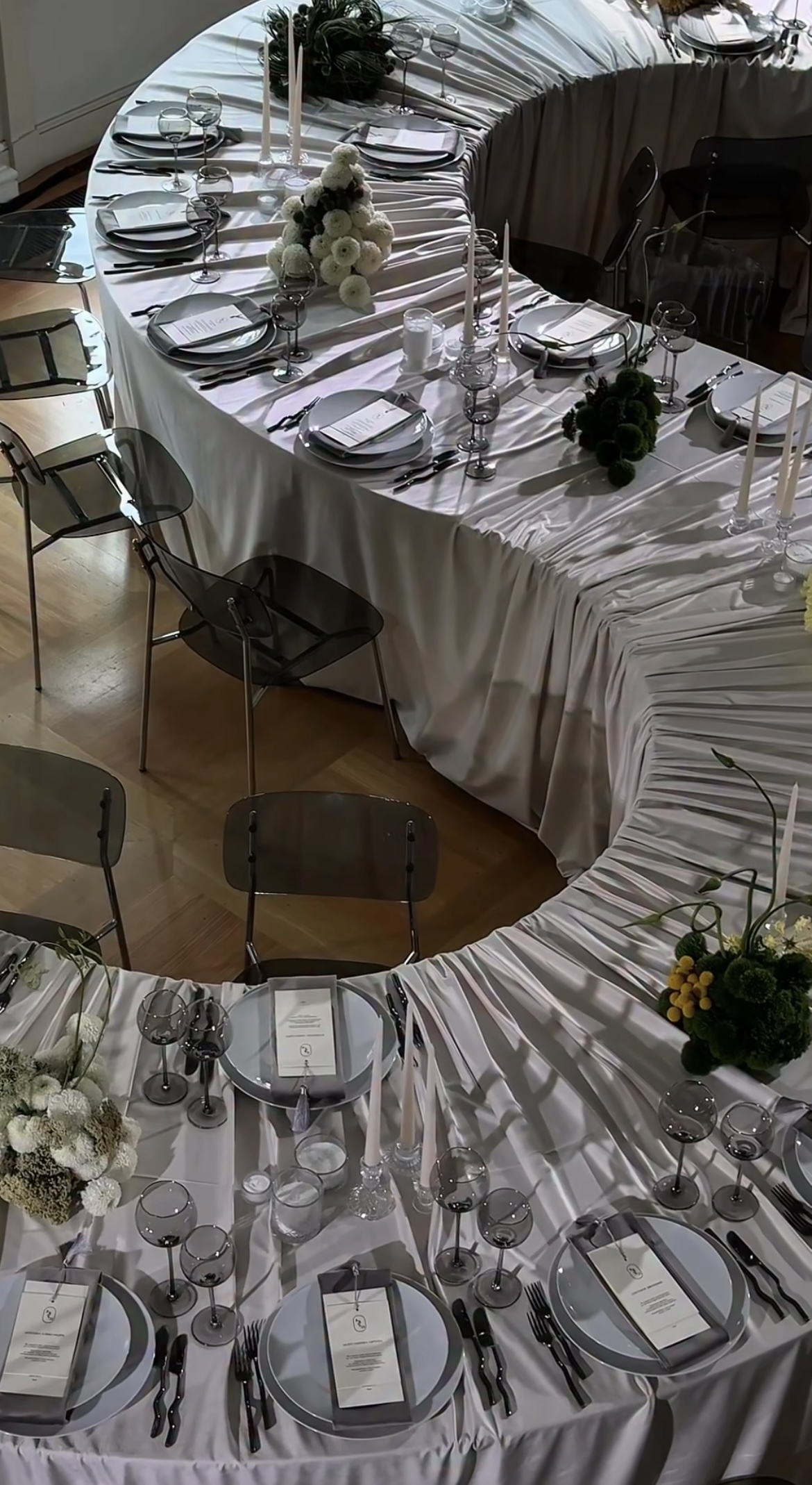 Стул Призм Серебро, Театр теней