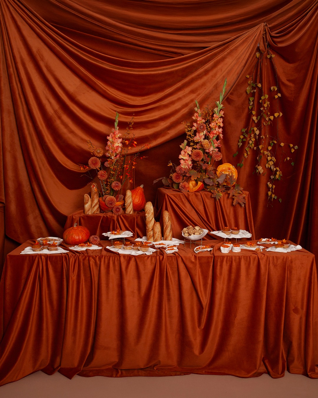 Скатерть велюр, прямоугольная, терракотовая