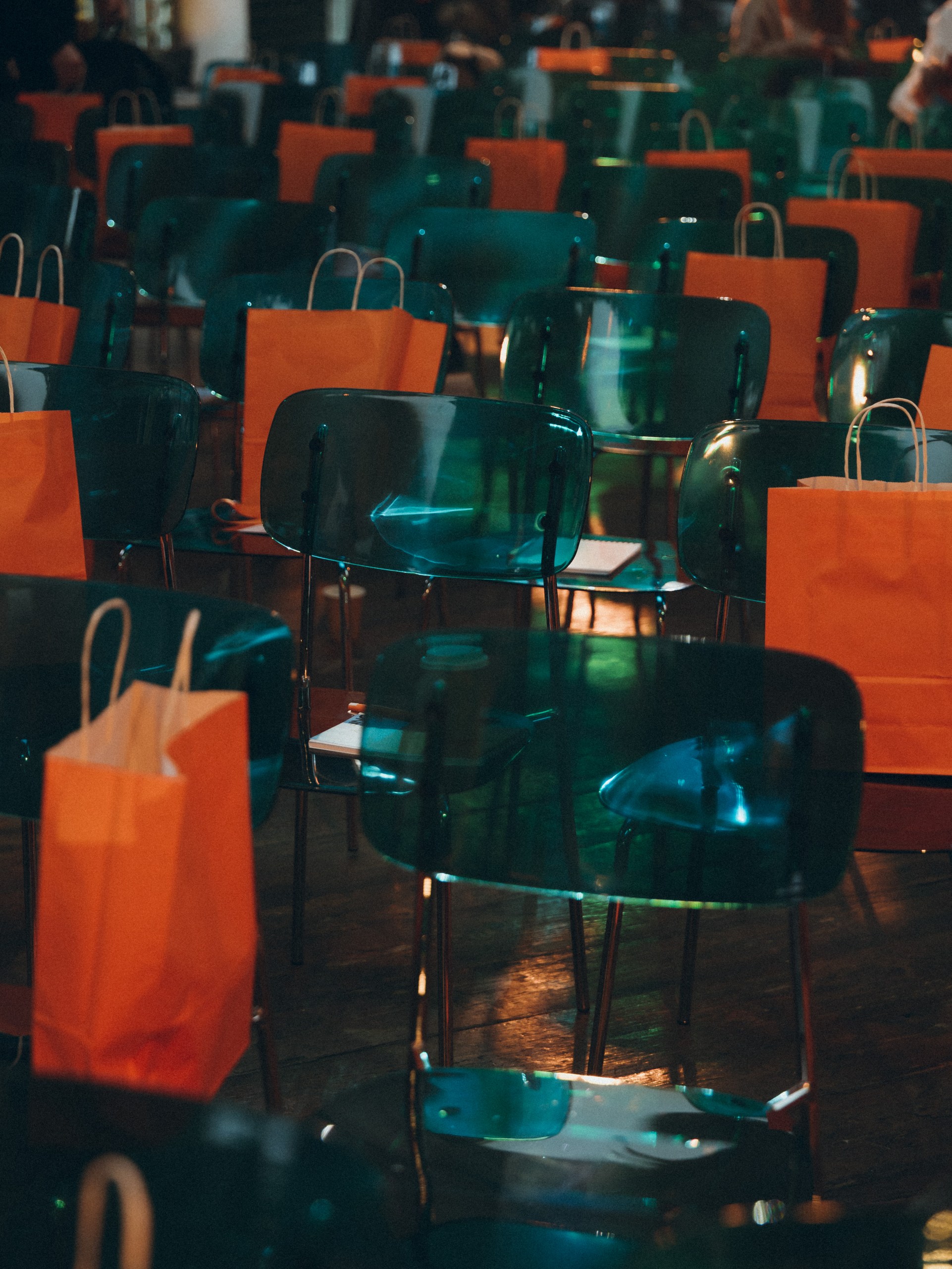 Стул Prism Silver, Омут памяти