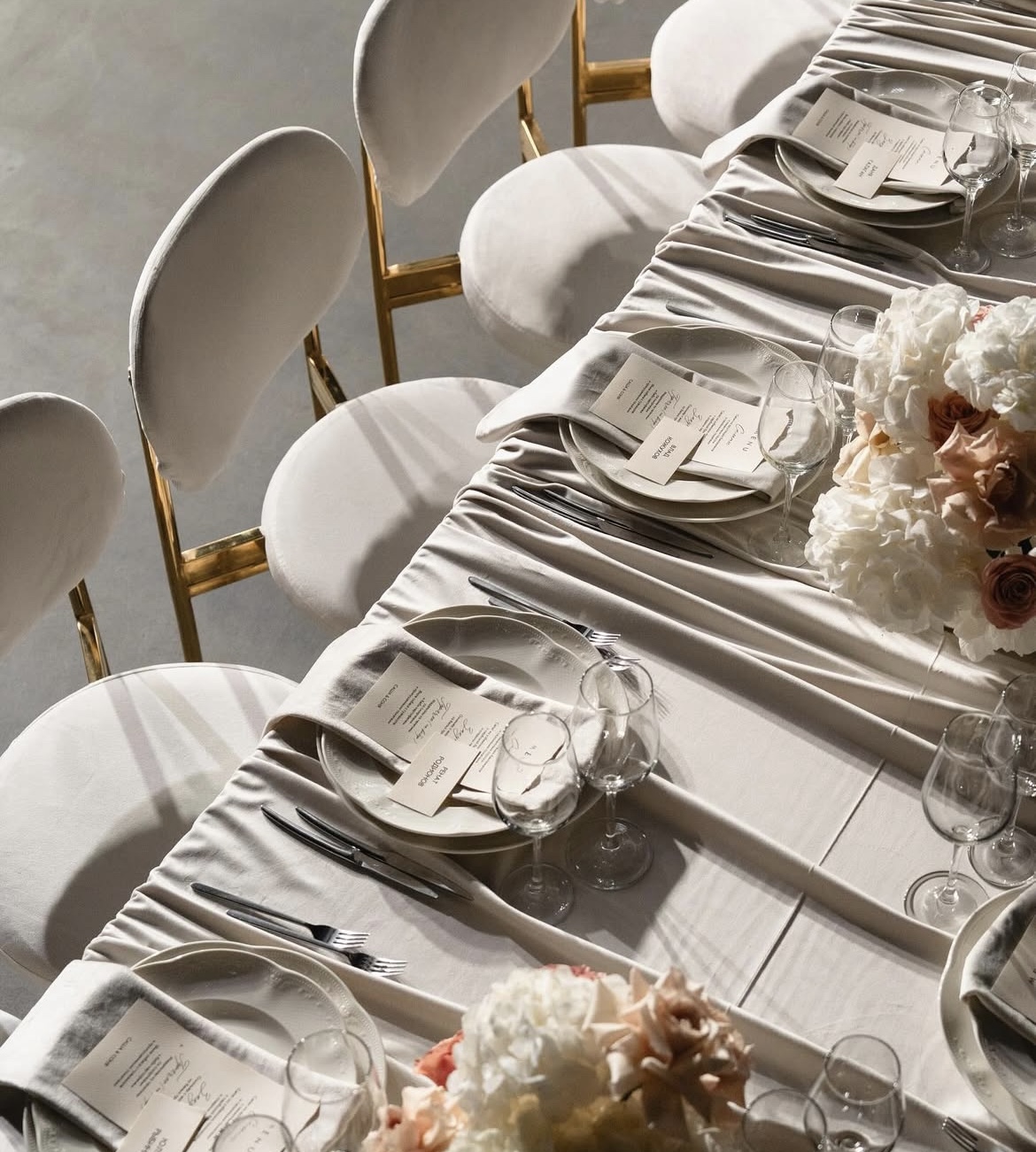 Скатерть велюр, прямоугольная, молочная ХЛ