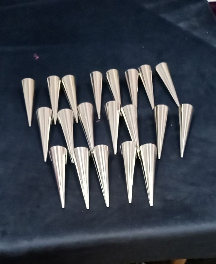 Конус металлический Серебряная Вершина