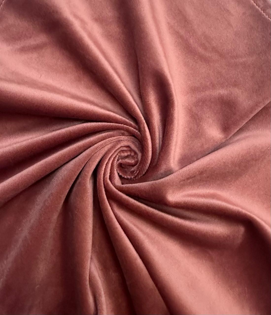 Скатерть прямоугольная XL бархатная " Крайола "