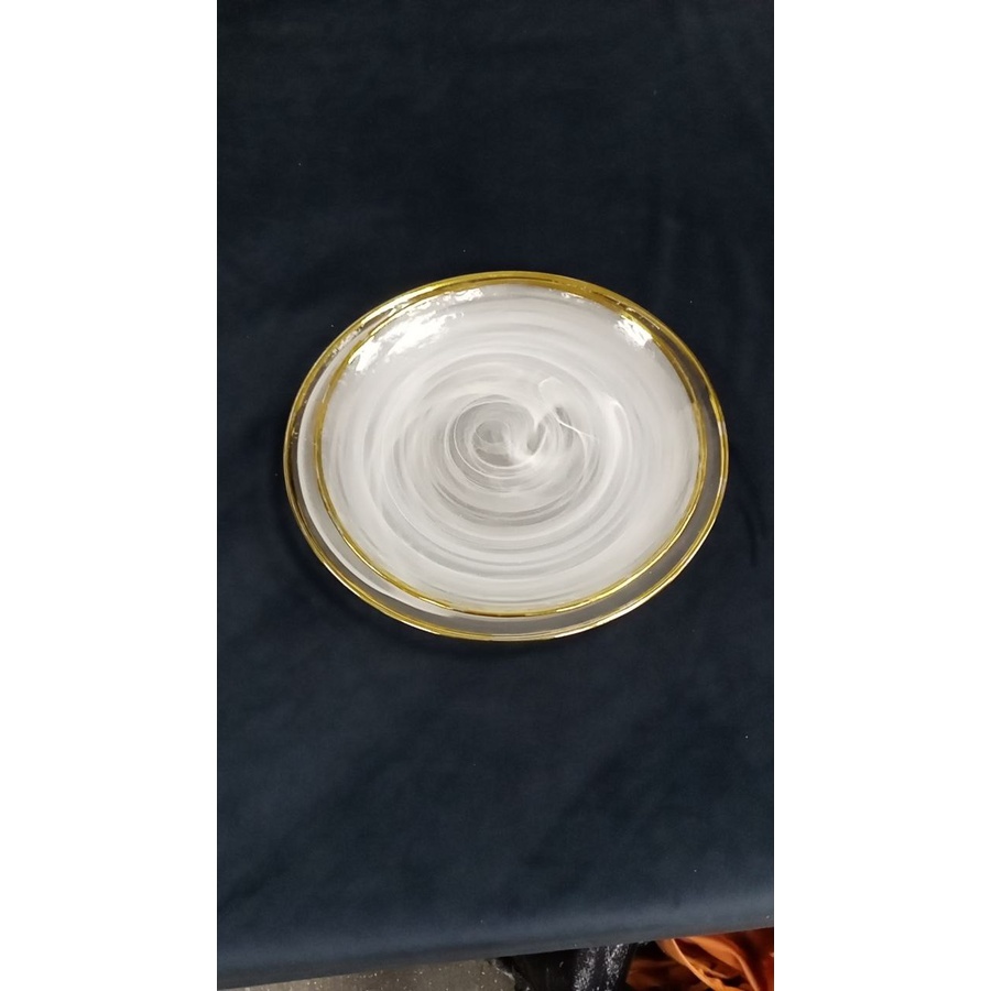 Набор тарелок "White smoke" с золотым кантом - Фото миниатюра 4