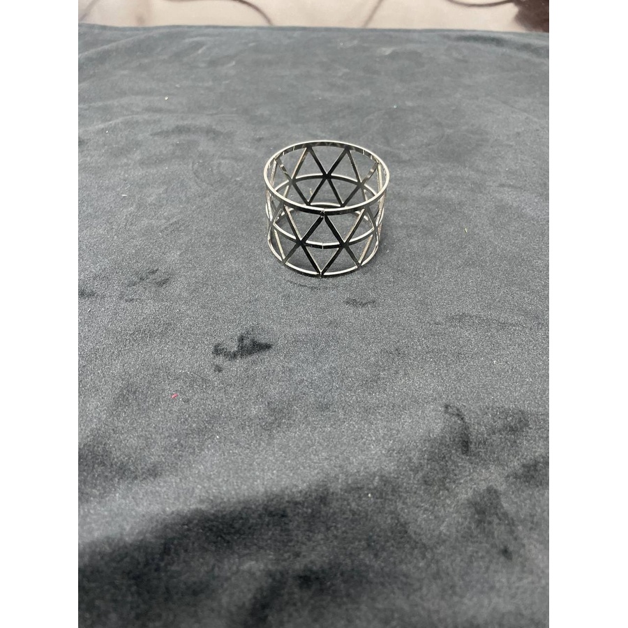 Кольцо для салфеток "Геометрия" серебро - Фото миниатюра 2