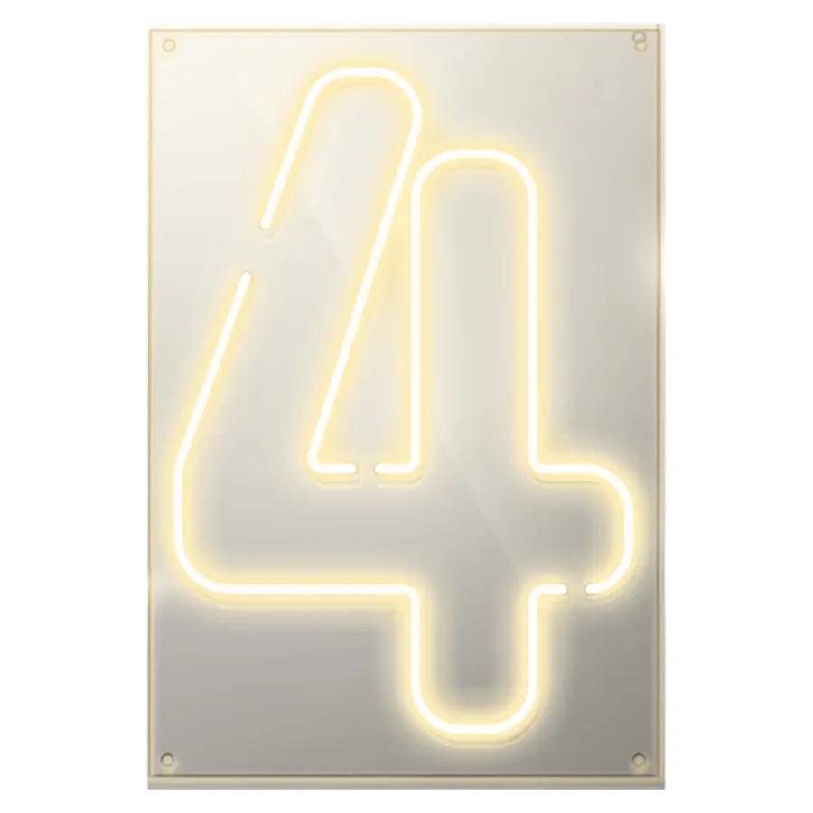 Неоновая надпись “4” - Фото миниатюра 1