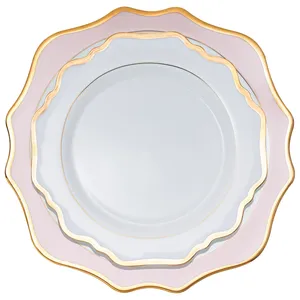 Набор тарелок "Тайга" бело-розовые с кантом 33 и 26см
