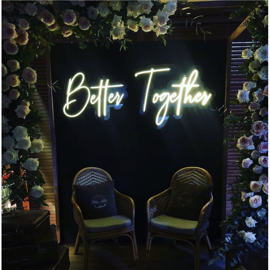 Неоновая надпись "Better Together" (желтая) - Фото миниатюра 3