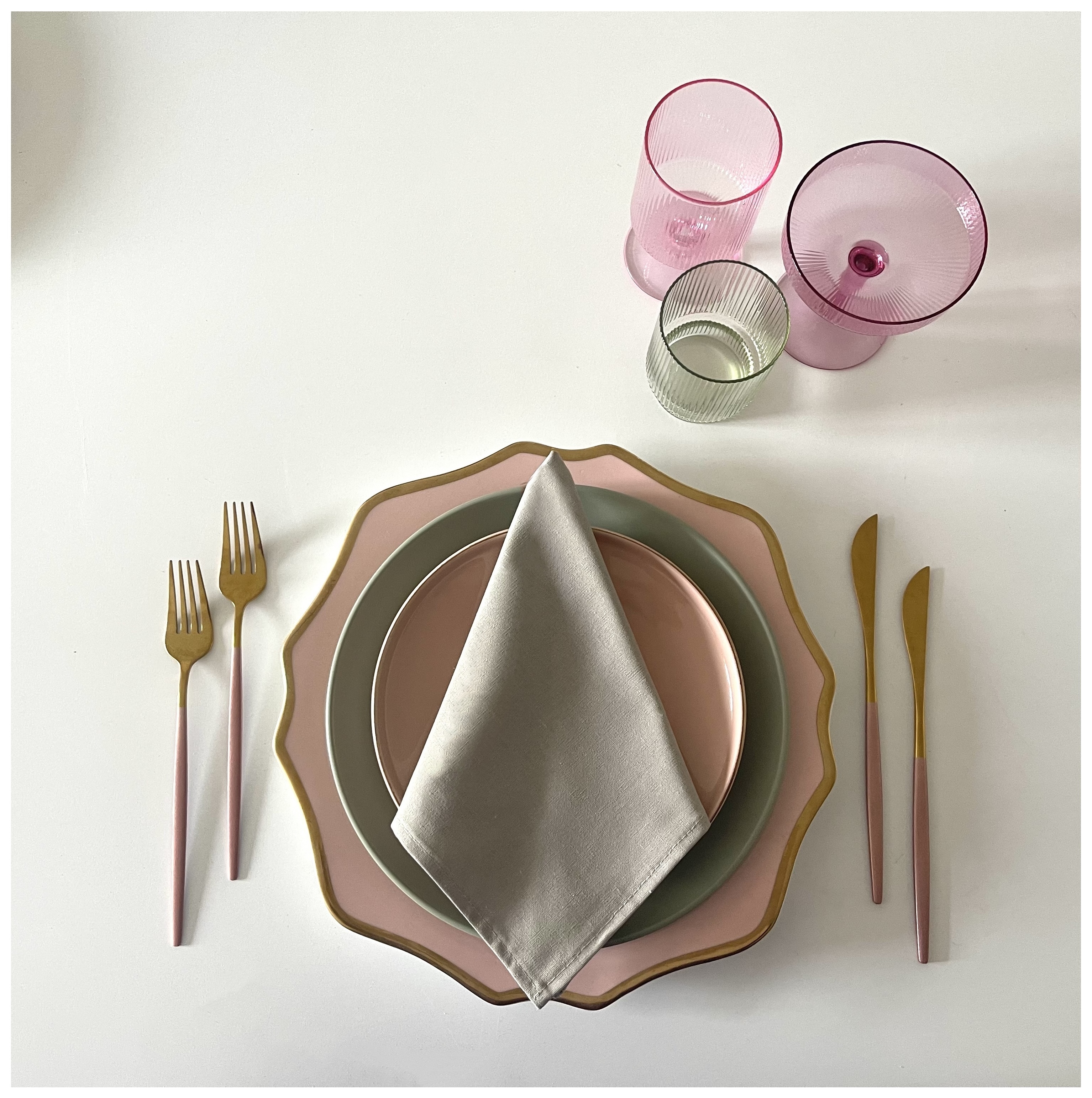 Сет посуды Карачи