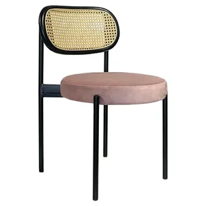 Стул Modern Black, Black Rotango + Pink Lipstick