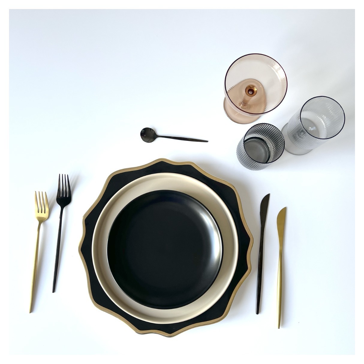 Сет посуды Монте - Карло