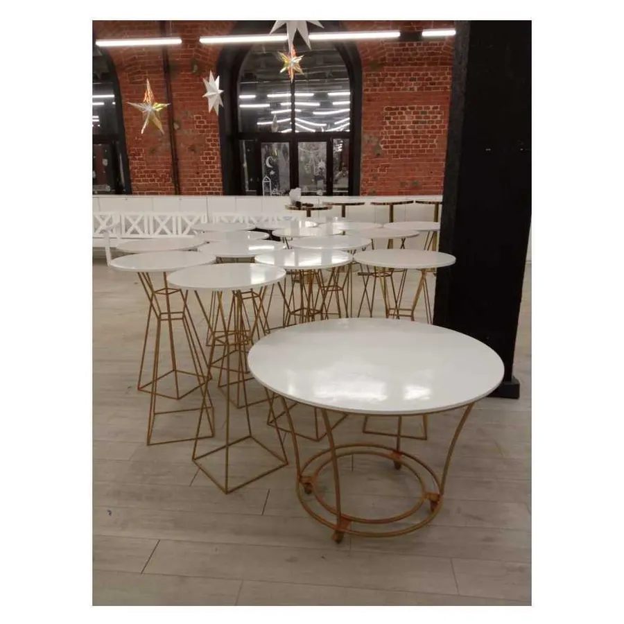 Коктейльный столик Hourglass Gold Circle - Фото миниатюра 5