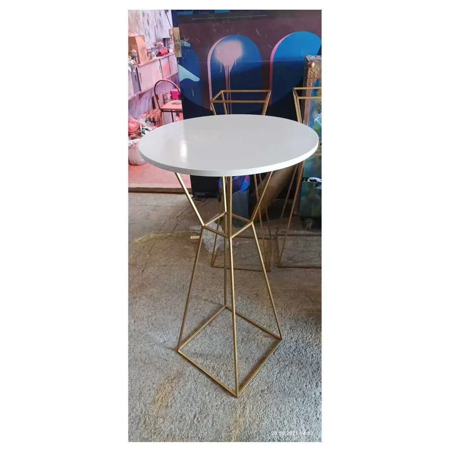 Коктейльный столик Hourglass Gold Circle - Фото миниатюра 3