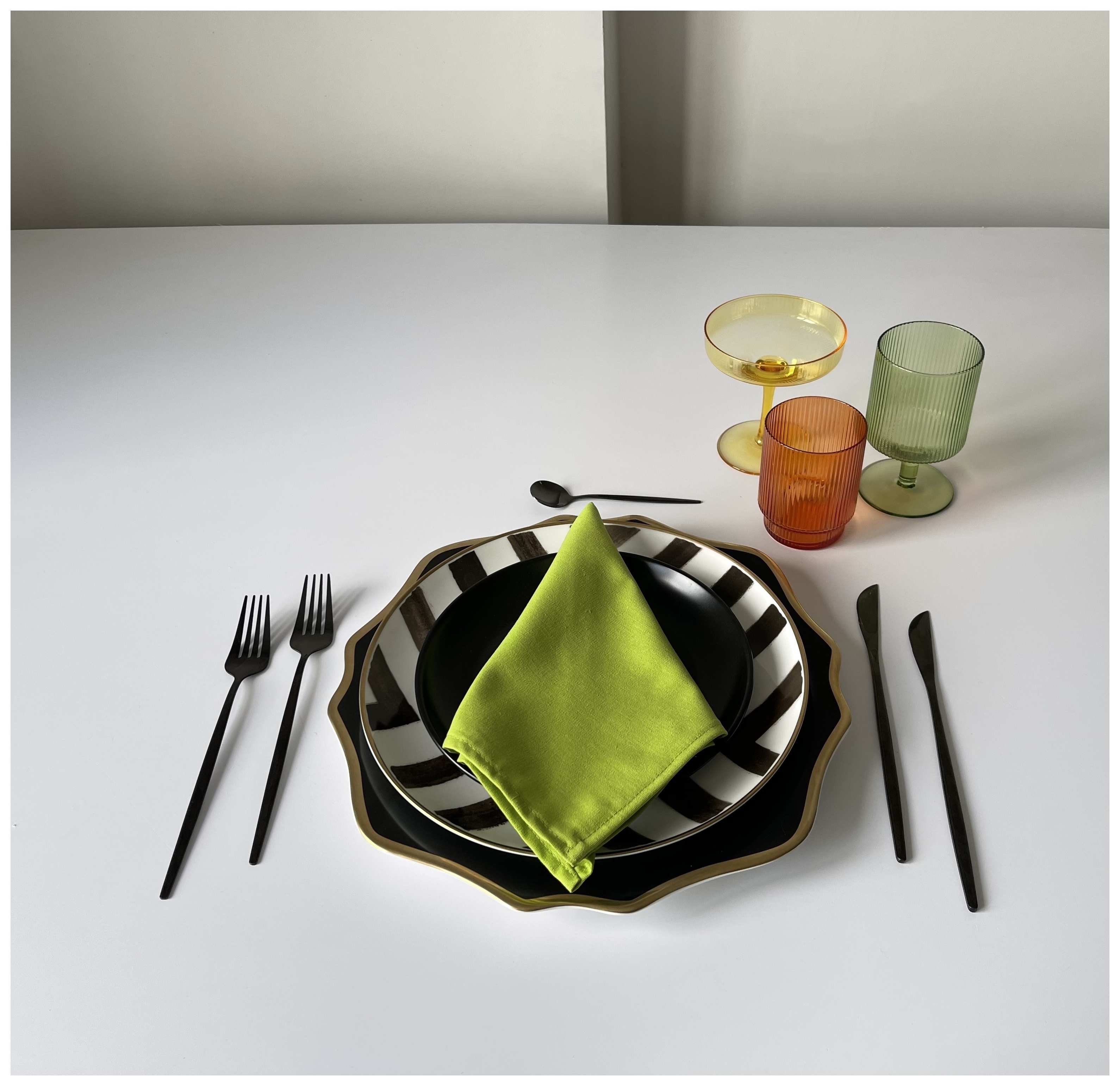 Сет посуды Милан