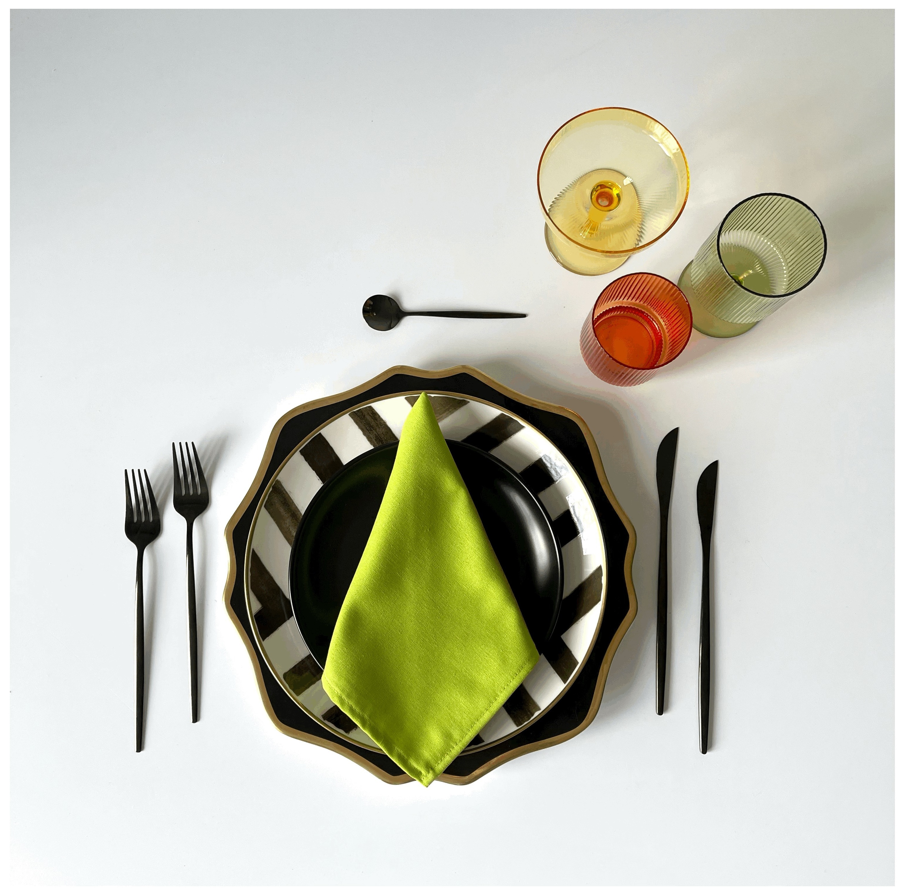 Сет посуды Милан